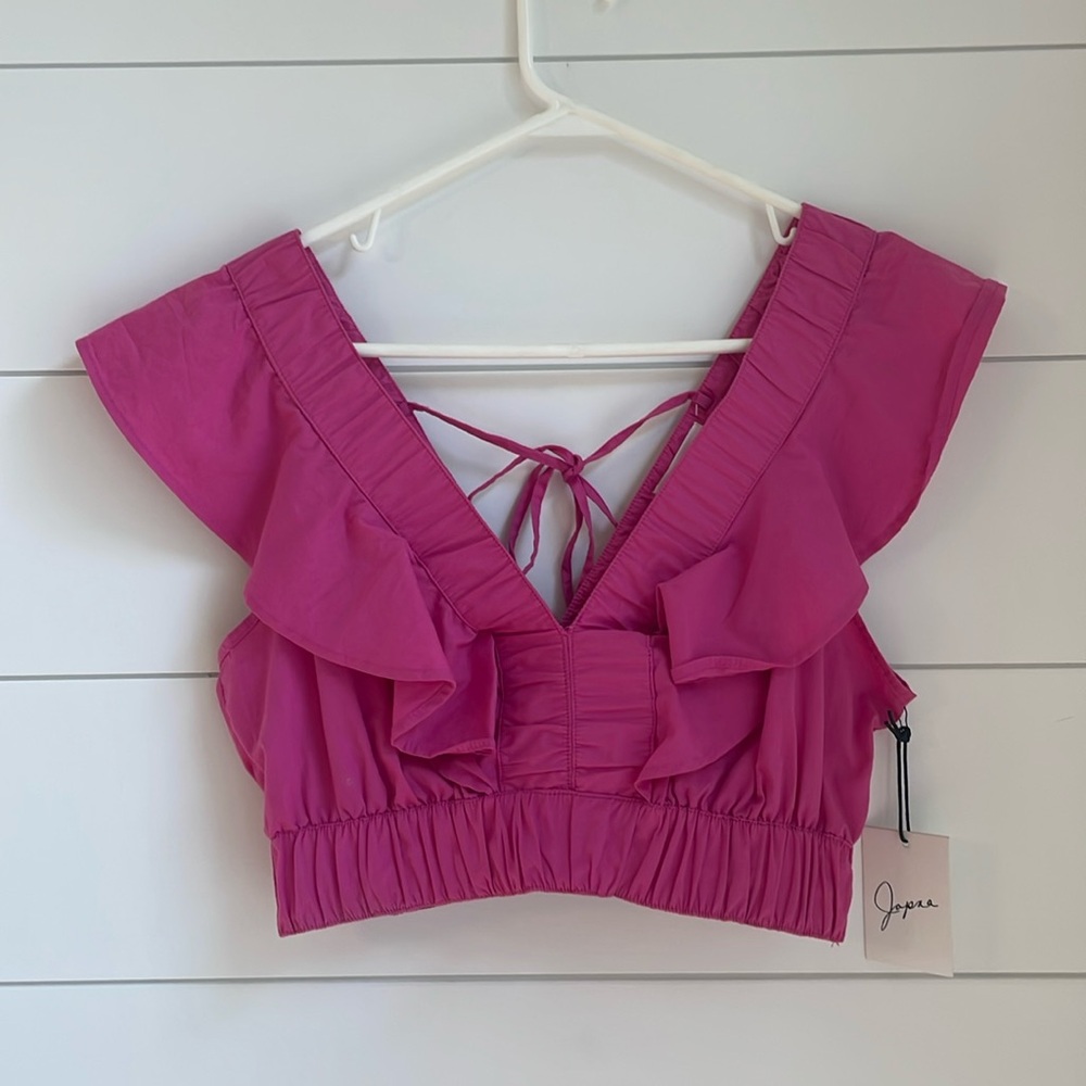 NWT, Japna Pink Crop Top, size Medium